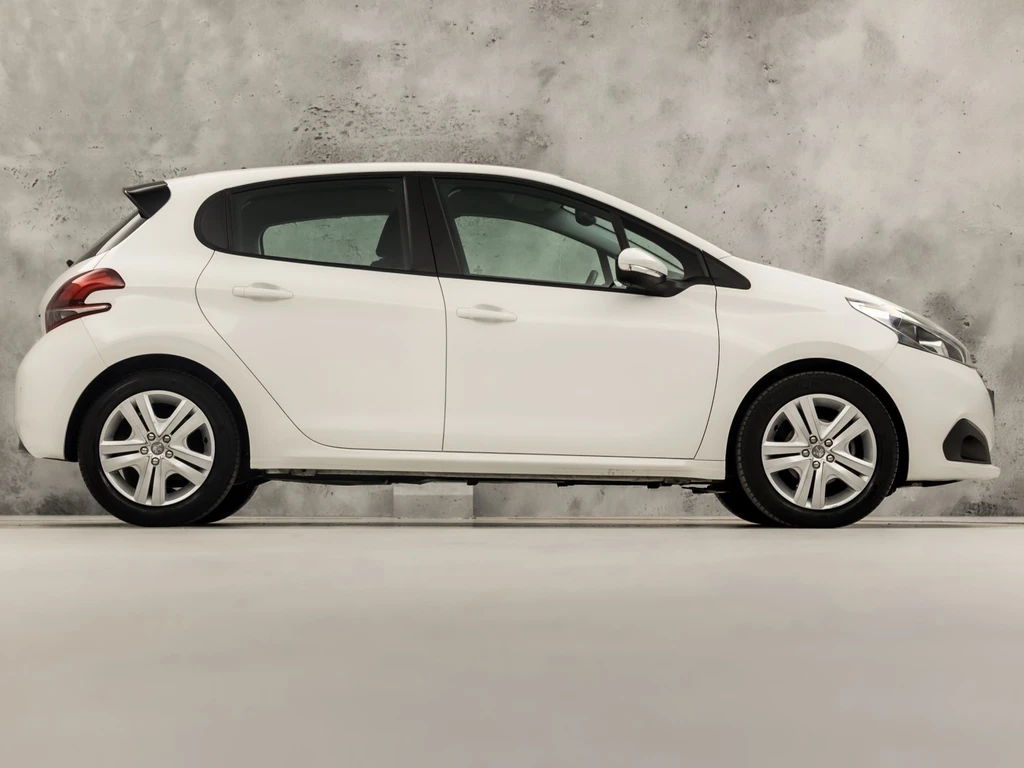 Peugeot 208 – foto 6