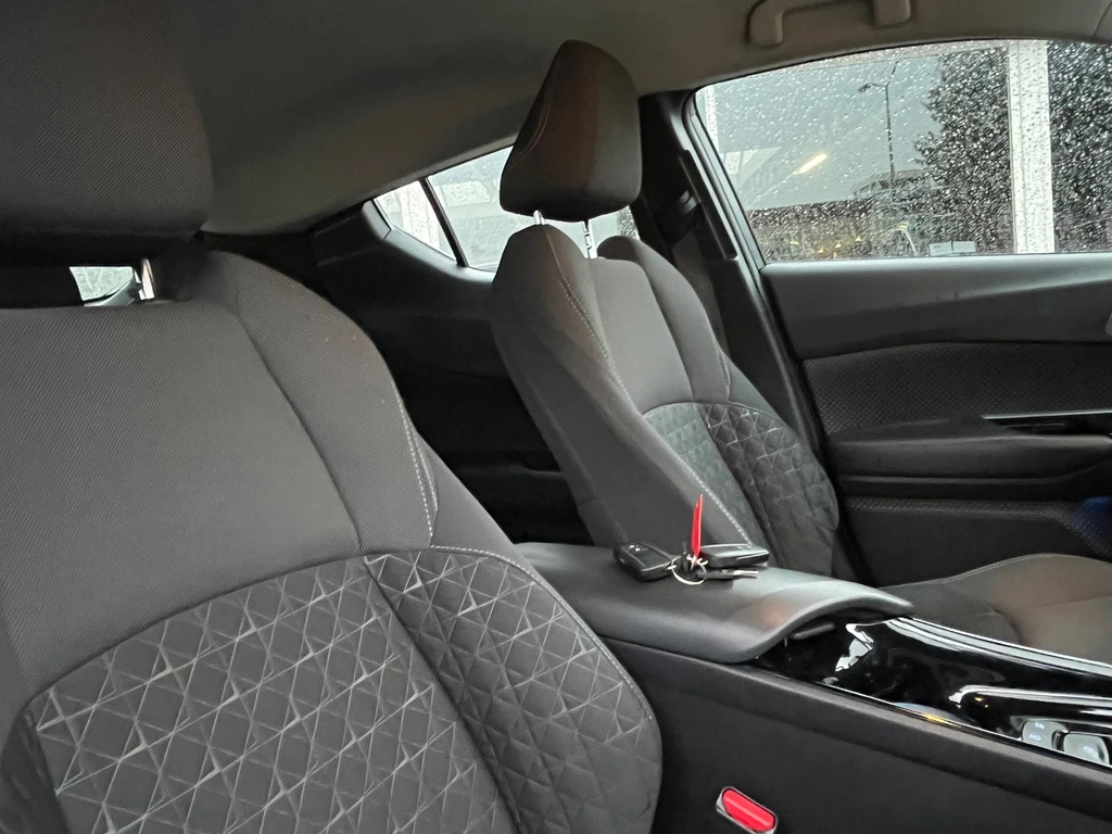 Toyota C-HR – foto 30