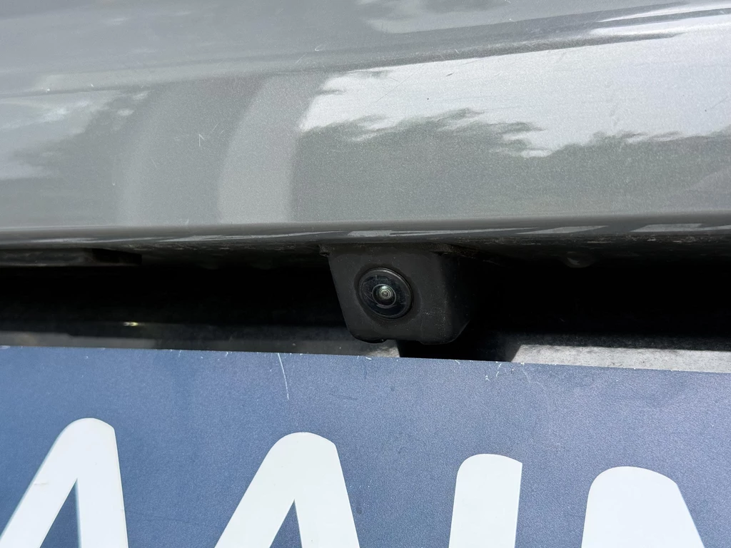 Peugeot 208 – foto 12