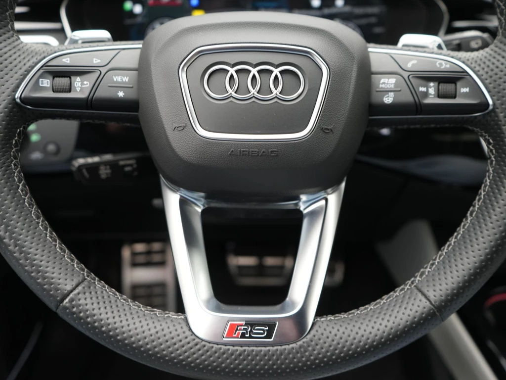 Audi RS4 – foto 18