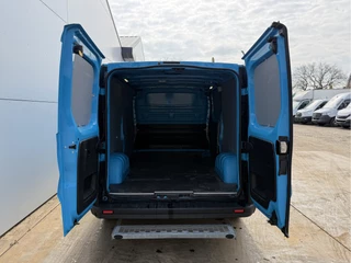 Renault Trafic – thumbnail 13