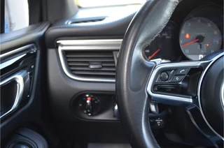Porsche Macan – thumbnail 16