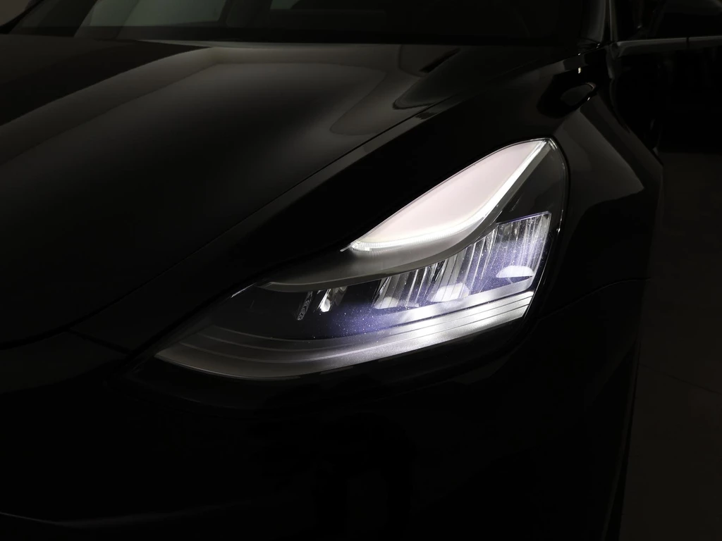 Tesla Model 3 – foto 24