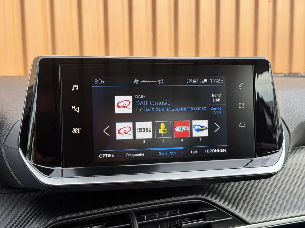 Peugeot 208 – foto 14