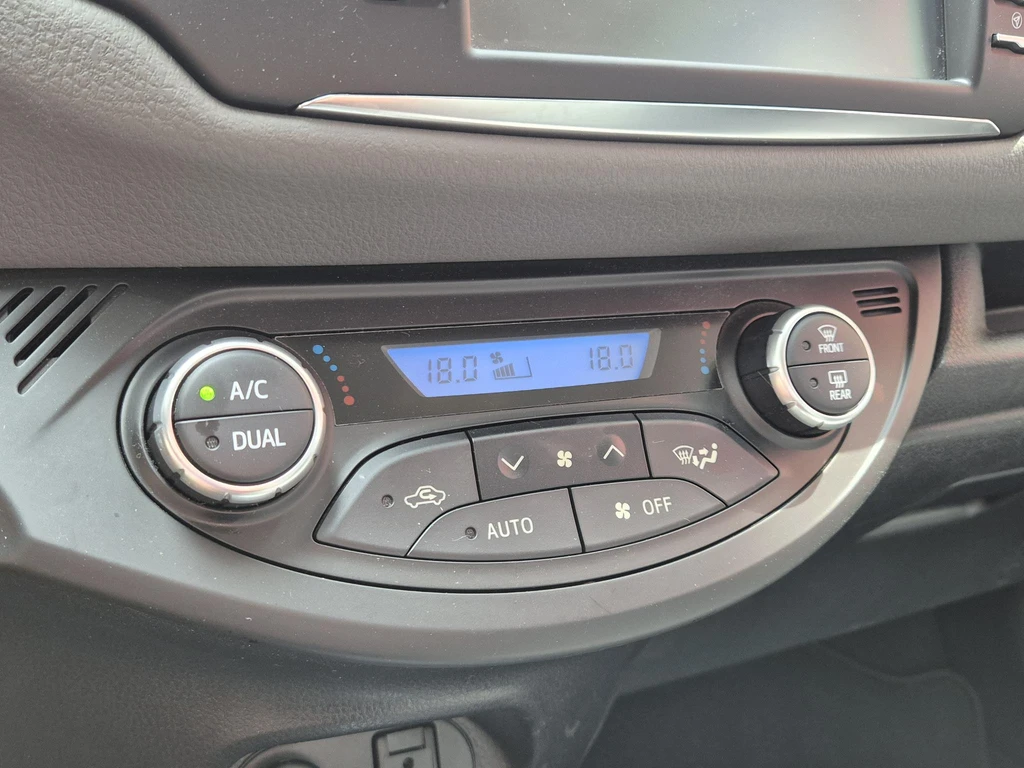 Toyota Yaris – foto 16