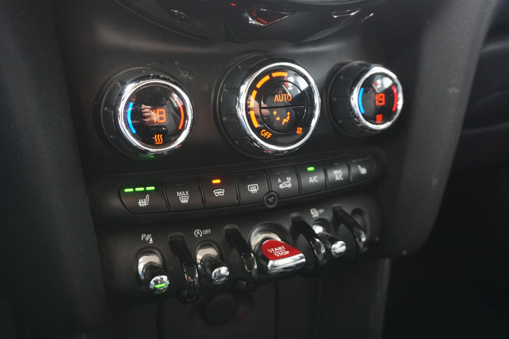 MINI 3-deurs – foto 8