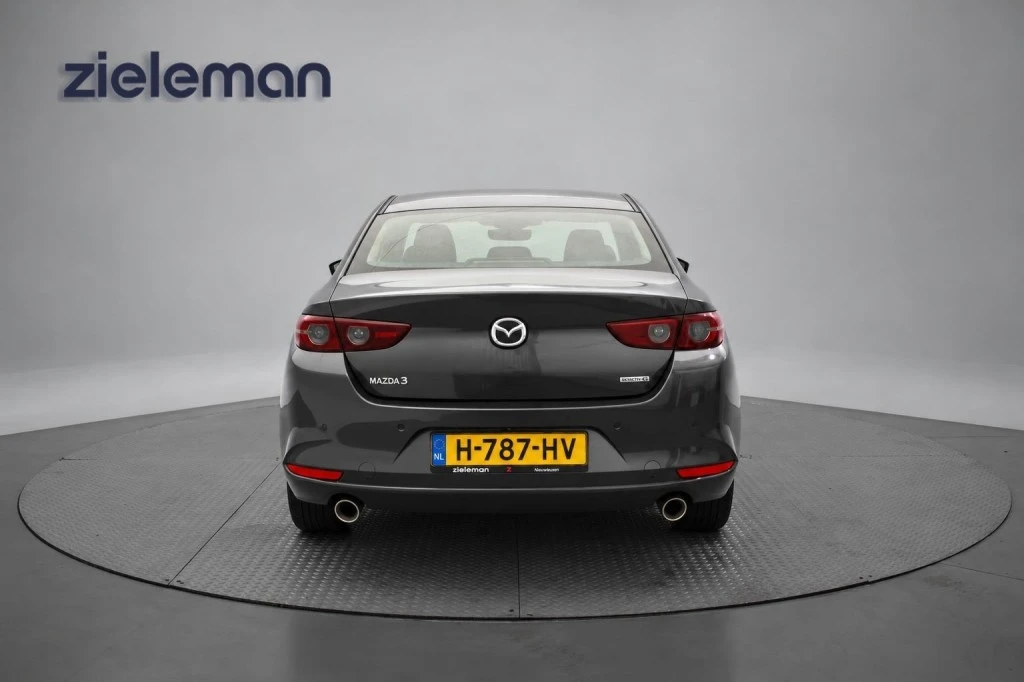 Mazda 3 – foto 4