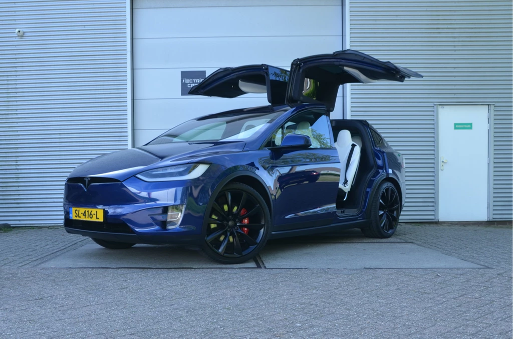 Tesla Model X – foto 2