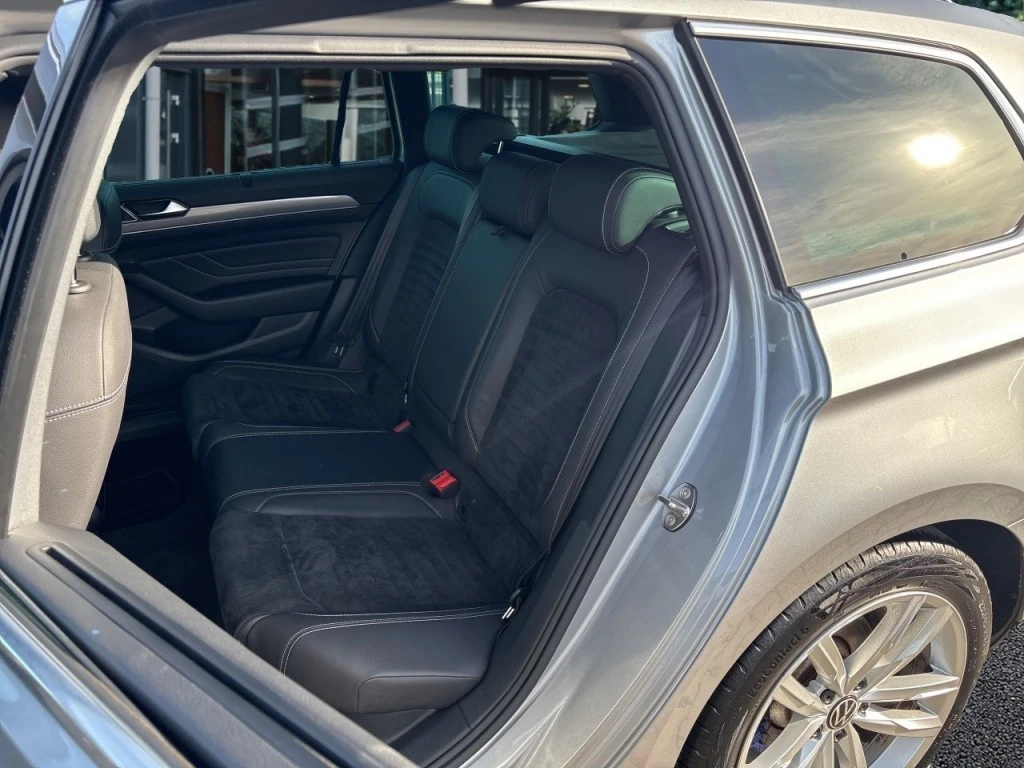 Volkswagen Passat – foto 14