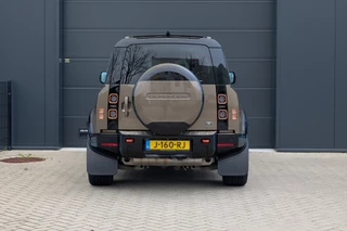Land Rover Defender – thumbnail 9