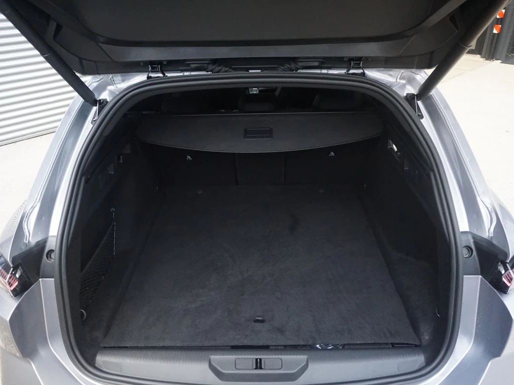 Peugeot e-308 – foto 38