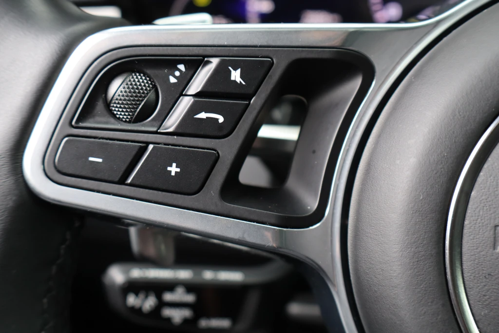 Porsche Cayenne – foto 24