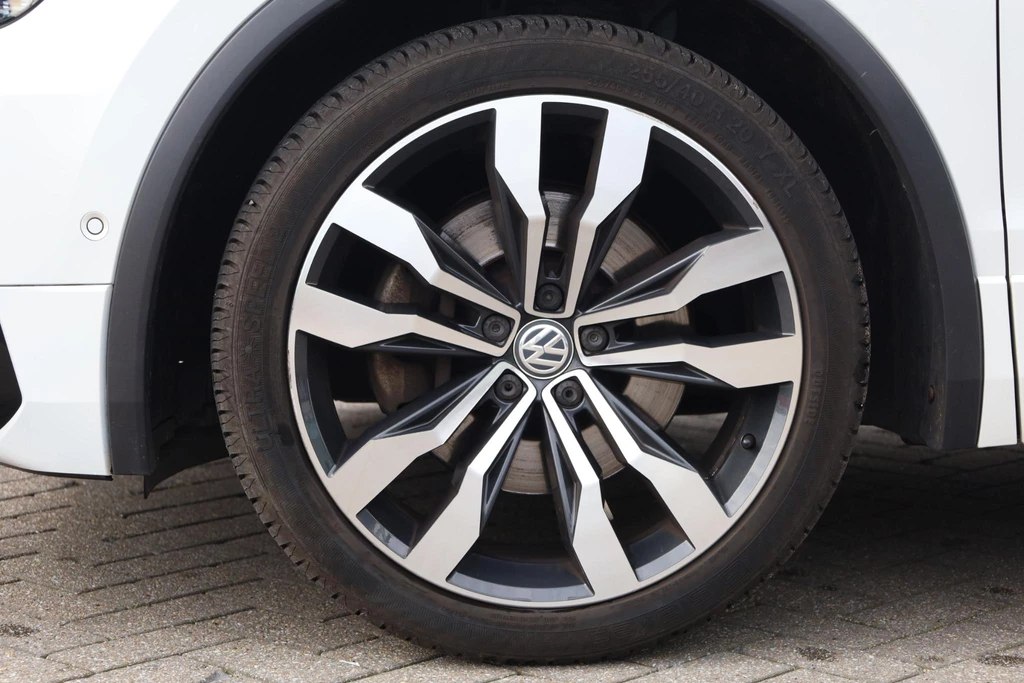 Volkswagen Tiguan – foto 10