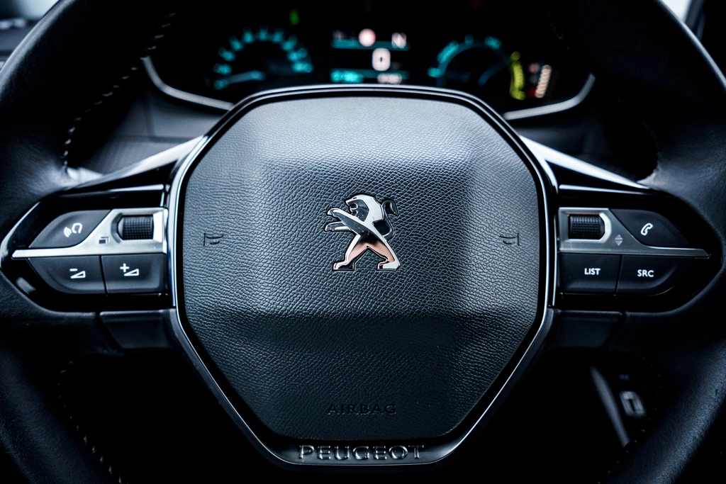 Peugeot e-2008 – foto 20