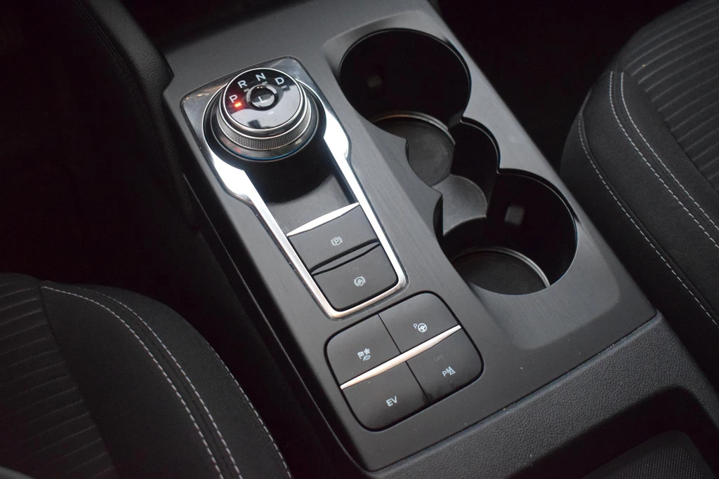 Ford Kuga – foto 35