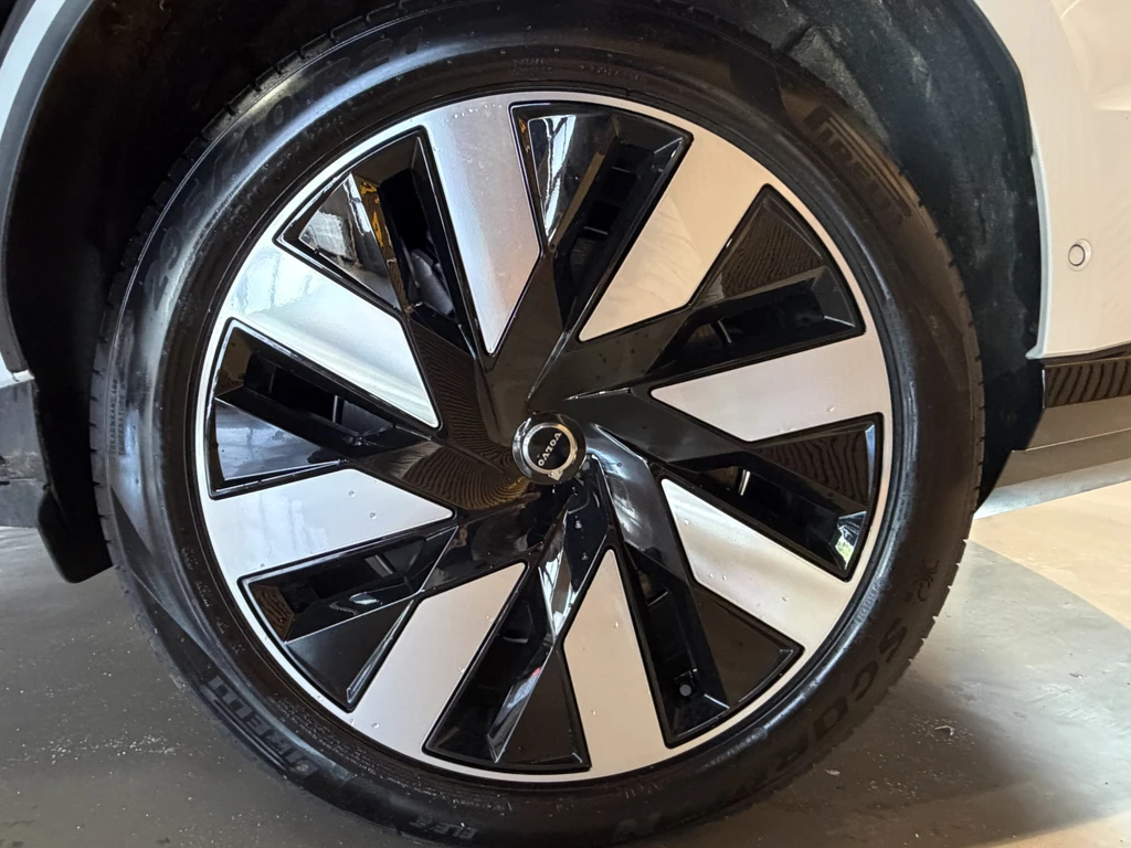 Volvo EX90 – foto 14