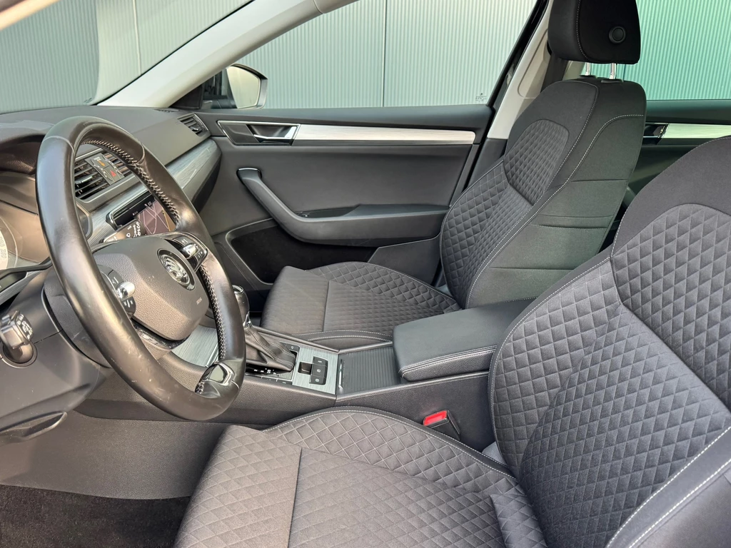 Škoda Superb – foto 11