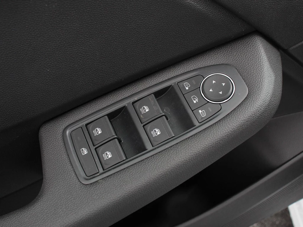 Mitsubishi Colt – foto 14