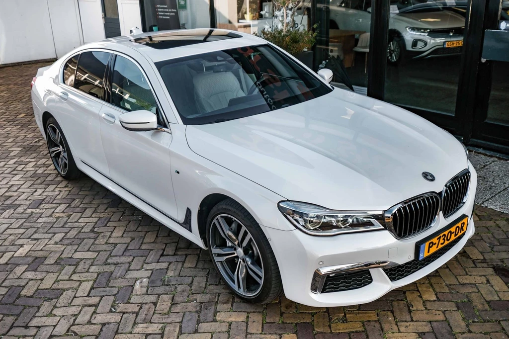 BMW 7 Serie – foto 16