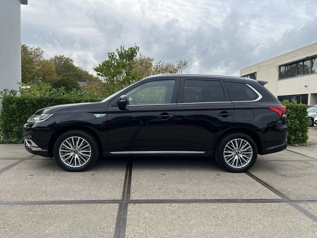 Mitsubishi Outlander – foto 2