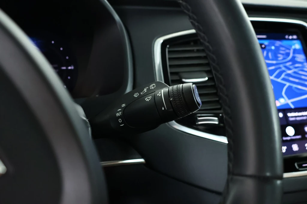 Volvo XC90 – foto 28