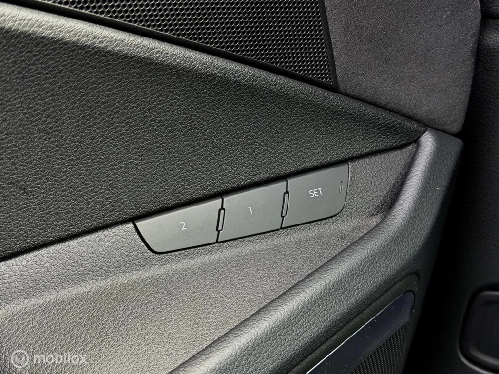 Audi e-tron – foto 12