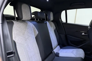 Peugeot 208 – thumbnail 12