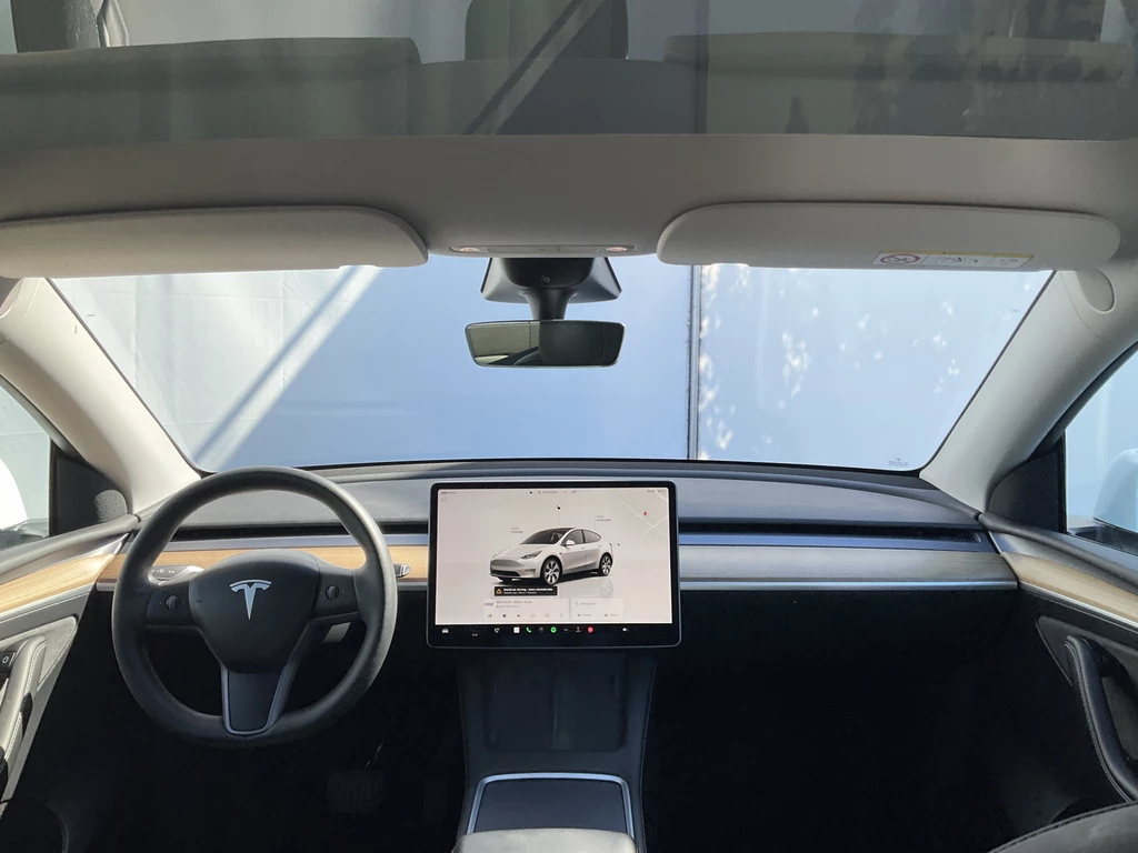 Tesla Model Y – foto 10