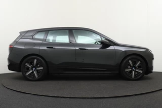 BMW iX – thumbnail 5