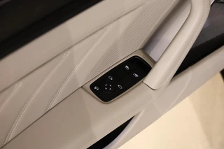 Porsche 911 – thumbnail 44
