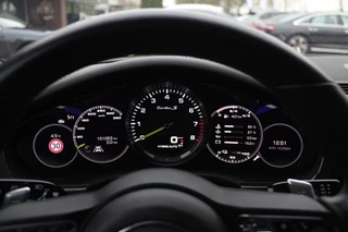 Porsche Panamera – thumbnail 19