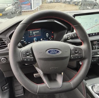 Ford Kuga – thumbnail 13