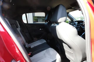 Peugeot e-208 – thumbnail 12