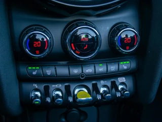 MINI Cabrio – thumbnail 54