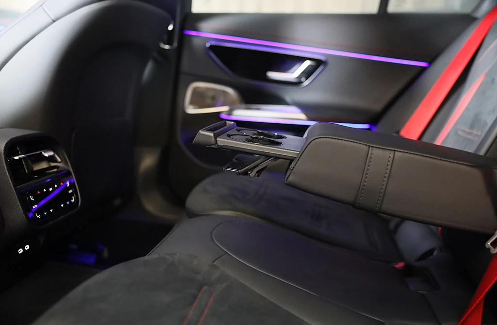 Mercedes-Benz E-Klasse – foto 49
