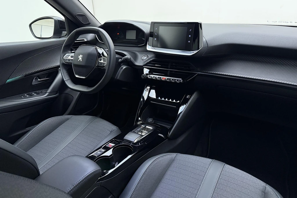 Peugeot e-2008 – foto 14