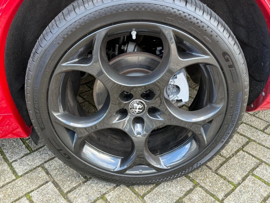 Alfa Romeo Stelvio – foto 11