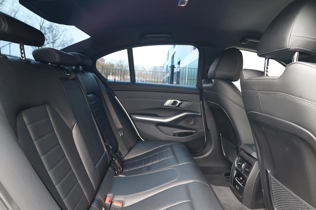BMW 3 Serie – foto 54