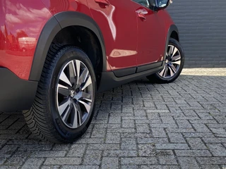 Peugeot 2008 – thumbnail 11