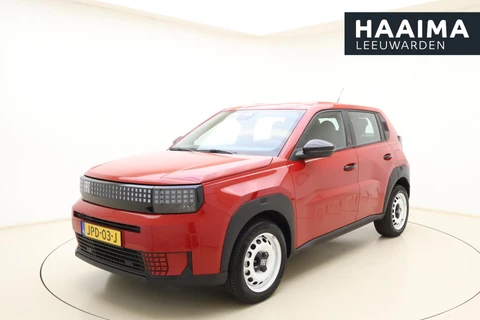 Fiat Grande Panda RED 11kW 44 kWh | Apple Carplay/Android auto | Parkeersensoren | LED verlichting | Cruise control | Airco