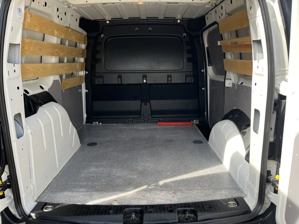 Volkswagen Caddy – foto 24
