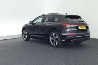 Audi Q4 e-tron – thumbnail 3