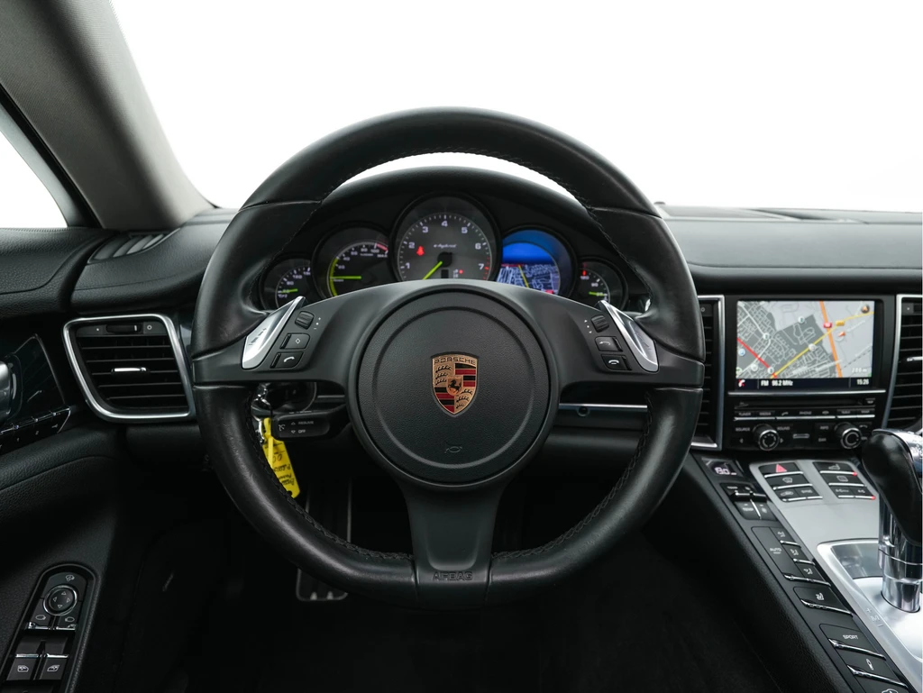 Porsche Panamera – foto 16