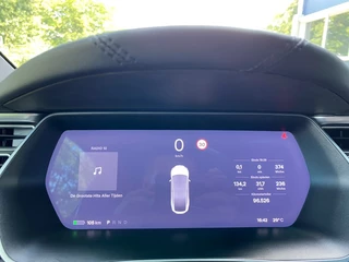 Tesla Model X – thumbnail 13