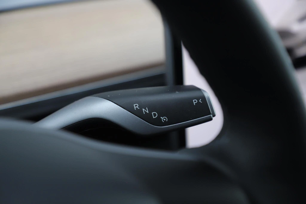 Tesla Model Y – foto 14
