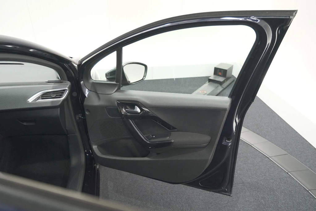 Peugeot 208 – foto 65