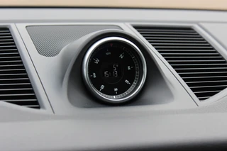 Porsche Macan – thumbnail 32