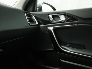 Kia Ceed – thumbnail 34
