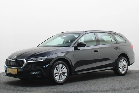 Škoda Octavia Combi 1.0 e-TSI DSG Business Edition Virtual Cockpit, Cruise, Apple Carplay, Rijstrooksensor, LED, DAB, PDC, 16''