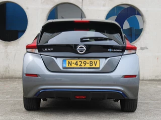 Nissan Leaf – thumbnail 3